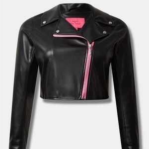 Betsey Johnson  for Torrid Faux Leather Crop Moto Jacket NWT Size 2